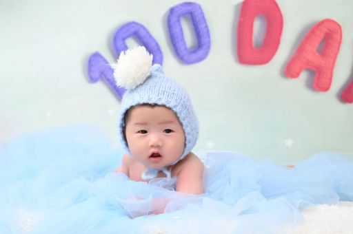 浙江宝宝不哭不闹正常吗